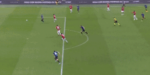 杜兰特关键三分点燃全场